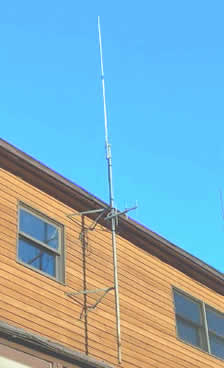 Remote antennas--the VHF RX antenna, and the UHF TX antenna which provided the link back to the repeater.